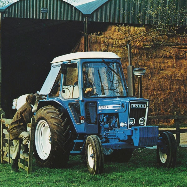the-ford-10-series-new-holland-agriculture-history-1982